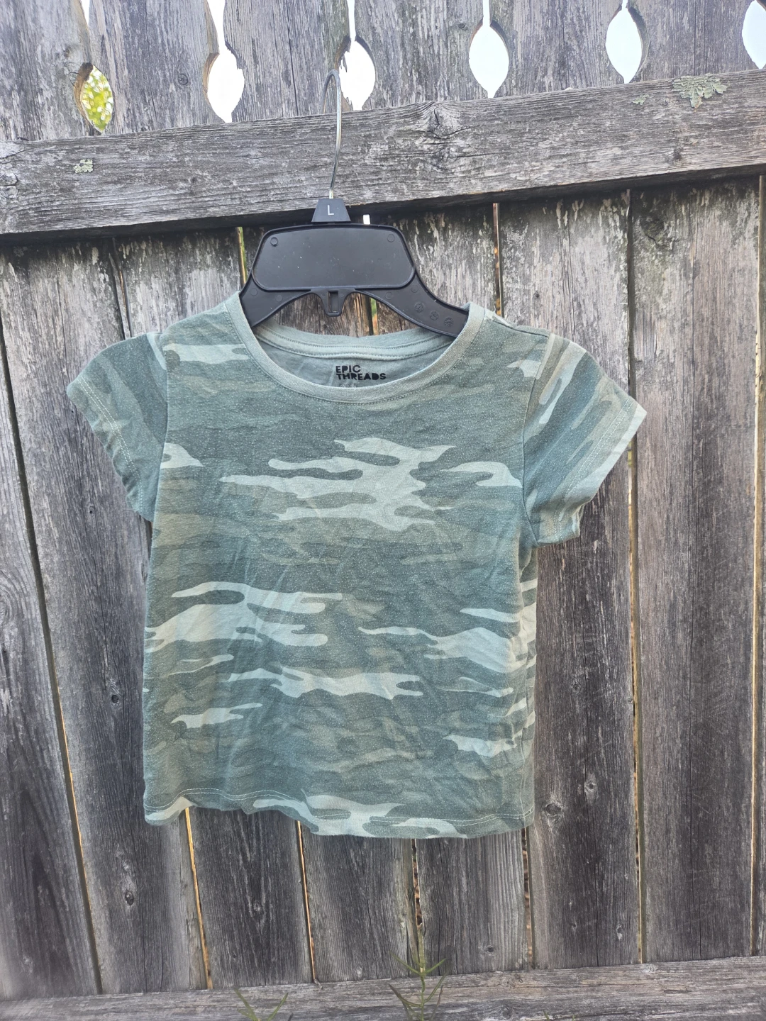 Epic Threads Camo T-Shirt Size 5