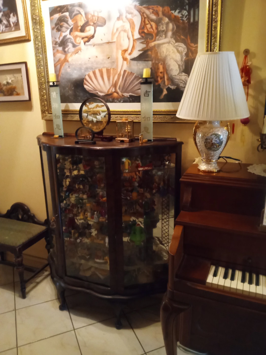 Garage sale content sale