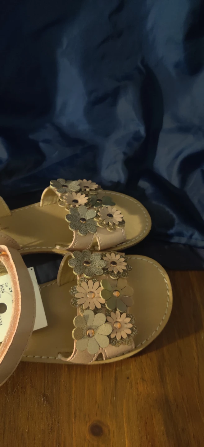 Muddie & Zoe Girls Flower Sandals Size 10 - photo 2