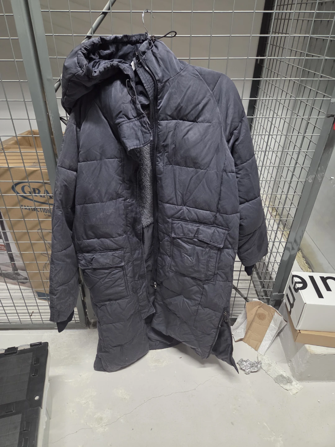 Black Puffer Parka with Fleece Lining - photo 5