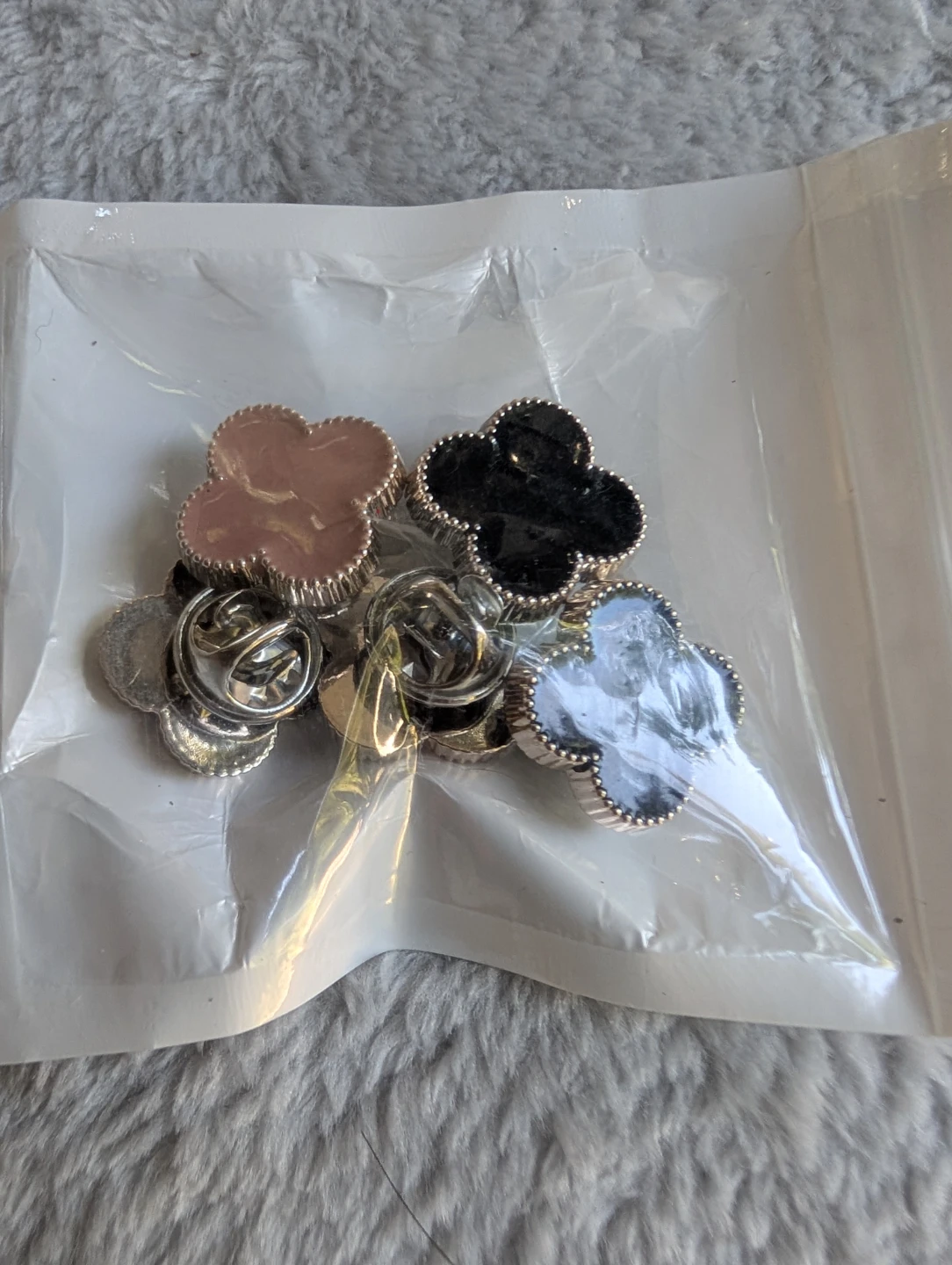 ⚽Clover Charms Brooch Set - photo 2