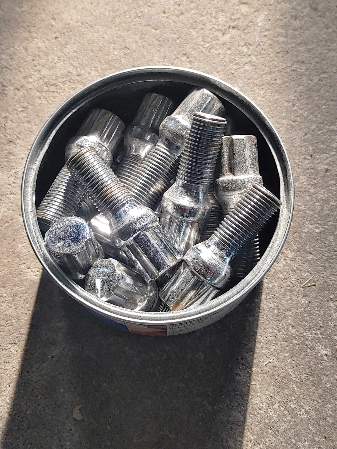 Lug Nuts - spline