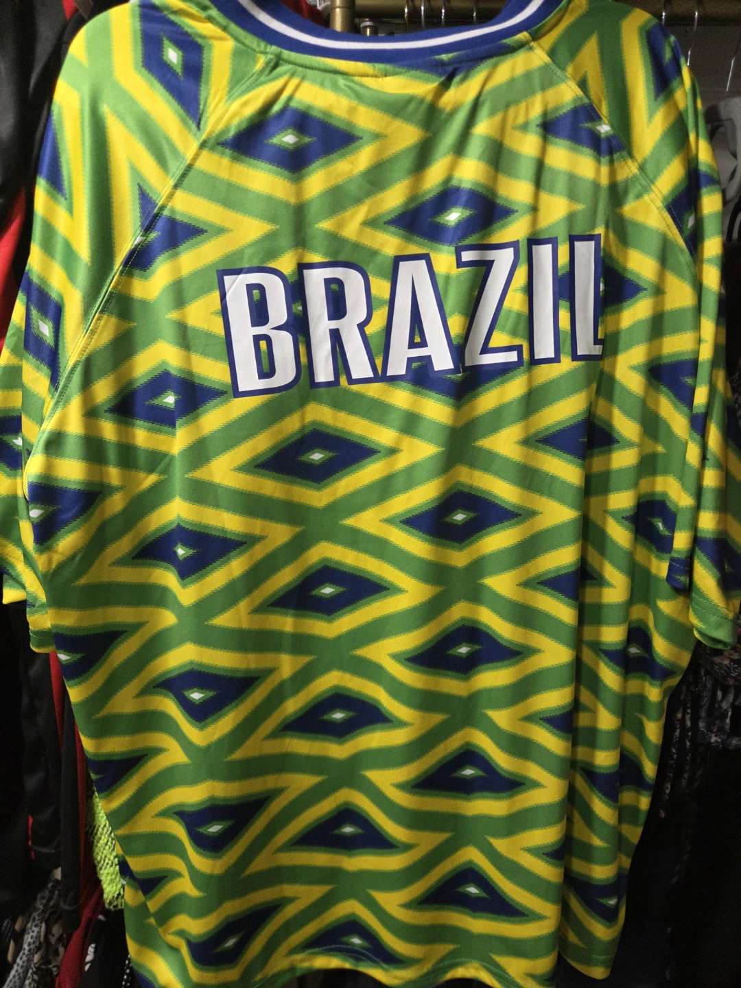 Umbro Brazil National Team Soccer Jersey L - photo 3