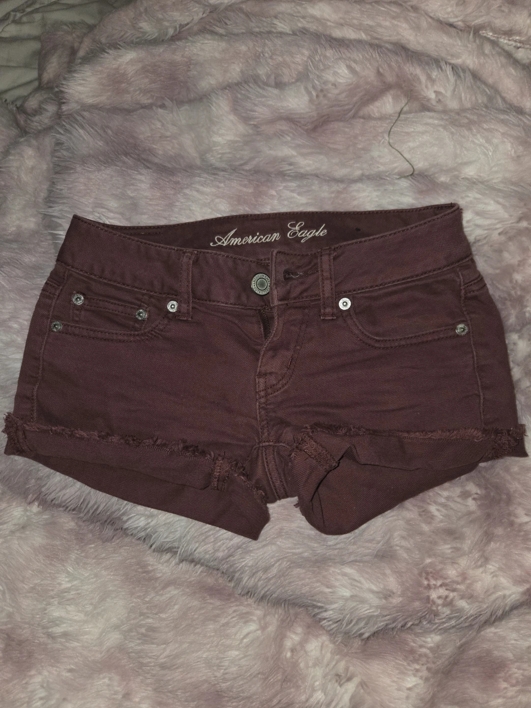 ⚽️  American Eagle Women's Burgundy Denim Shorts ⚽️