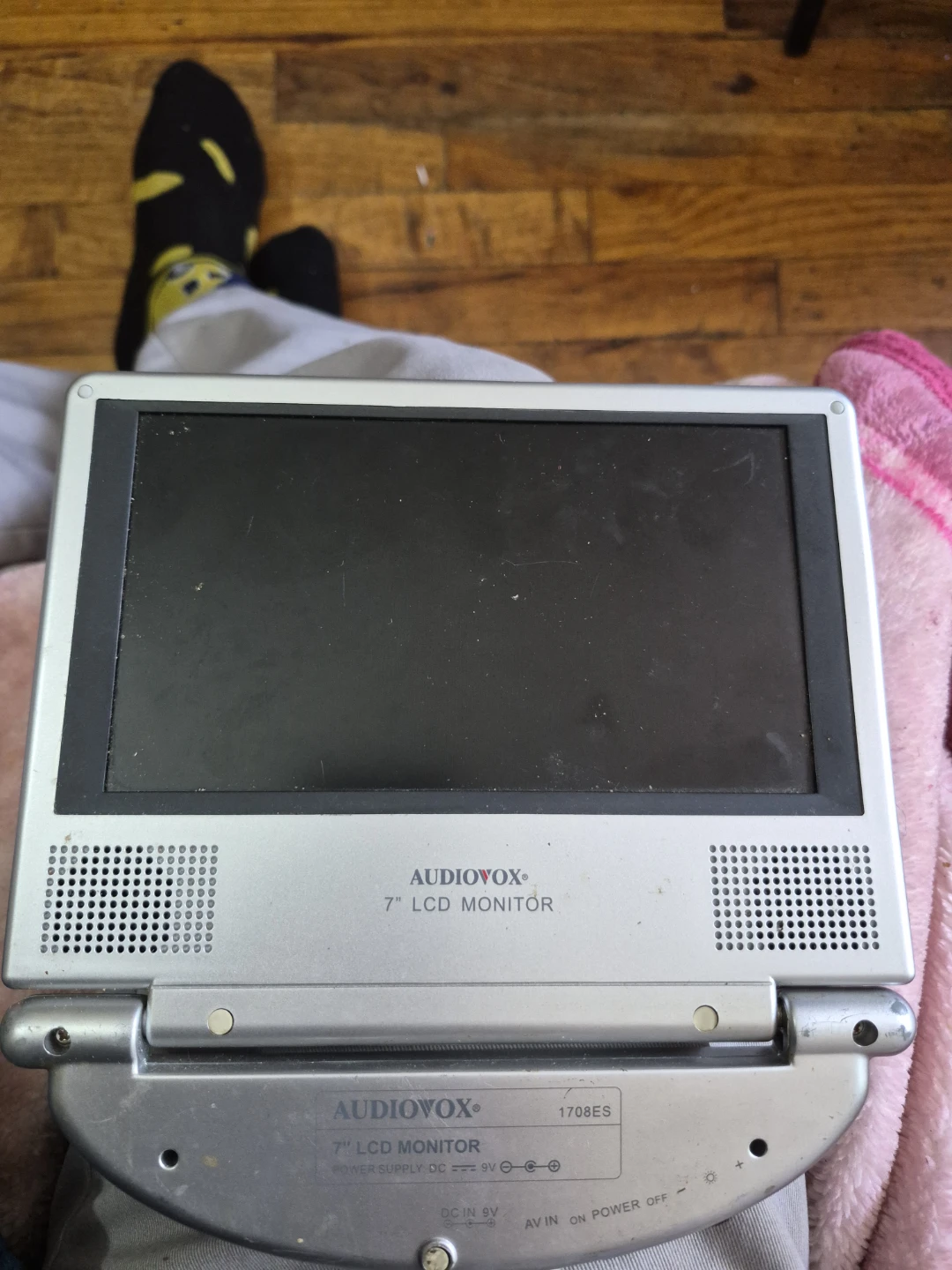Audiovox 7" LCD Monitor