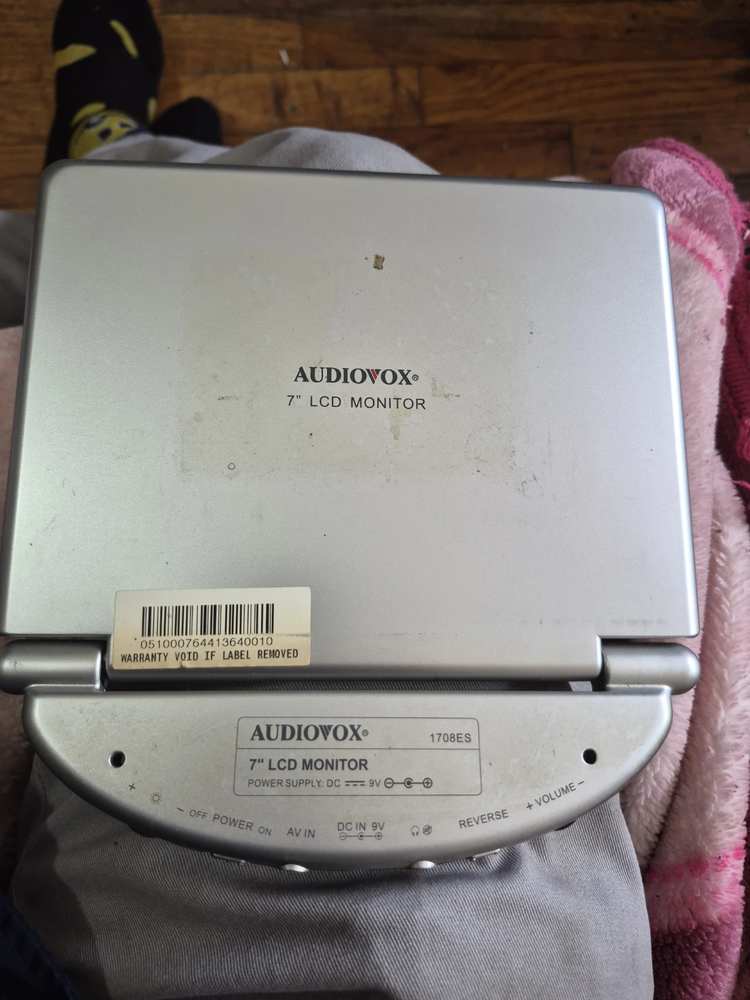 Audiovox 7" LCD Monitor - photo 2