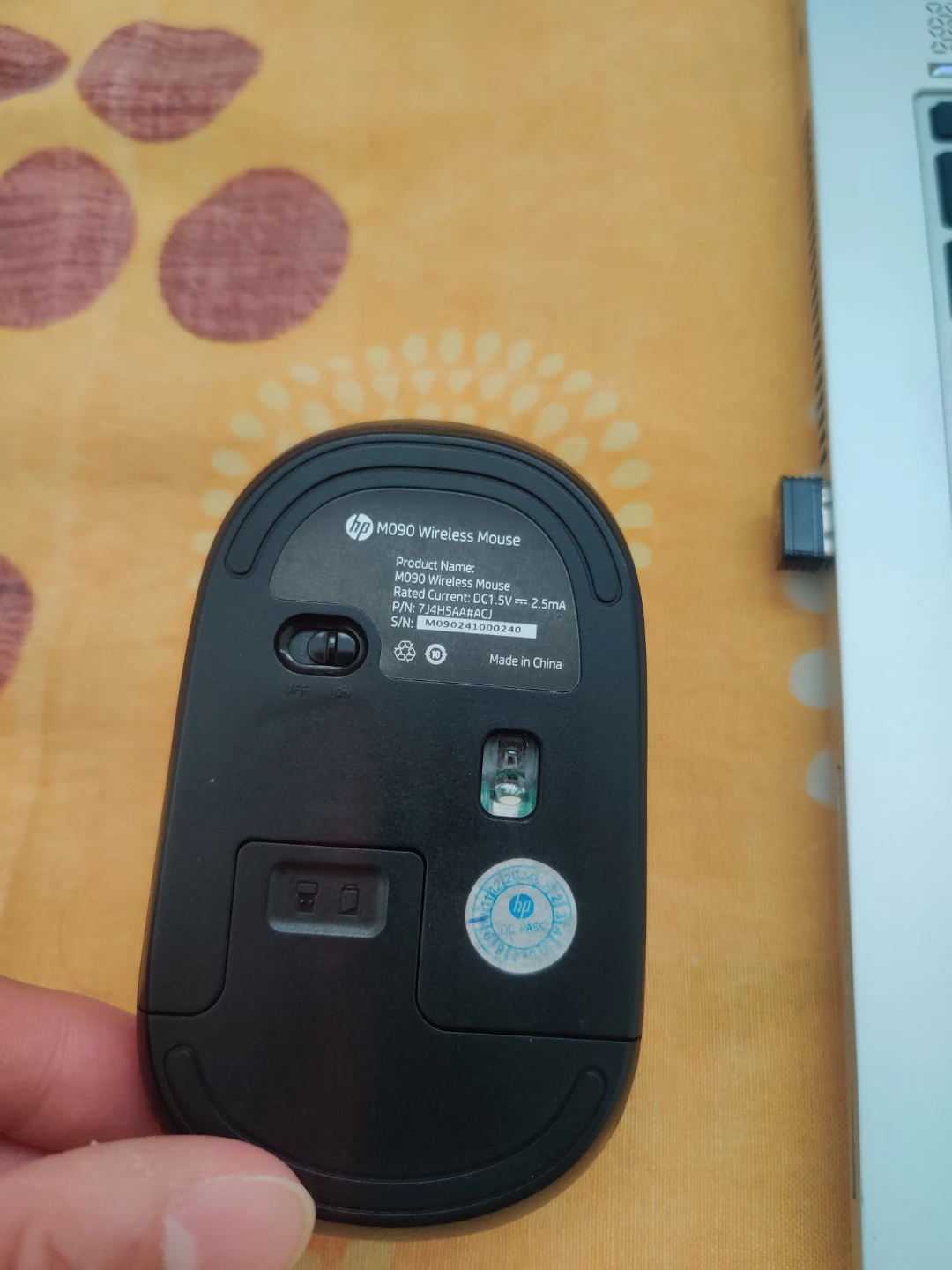 HP M090 Wireless Mouse - photo 2