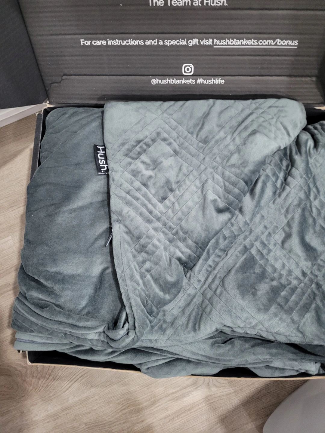 Hush Classic Weighted Blanket 35 lb King Gray. - photo 5