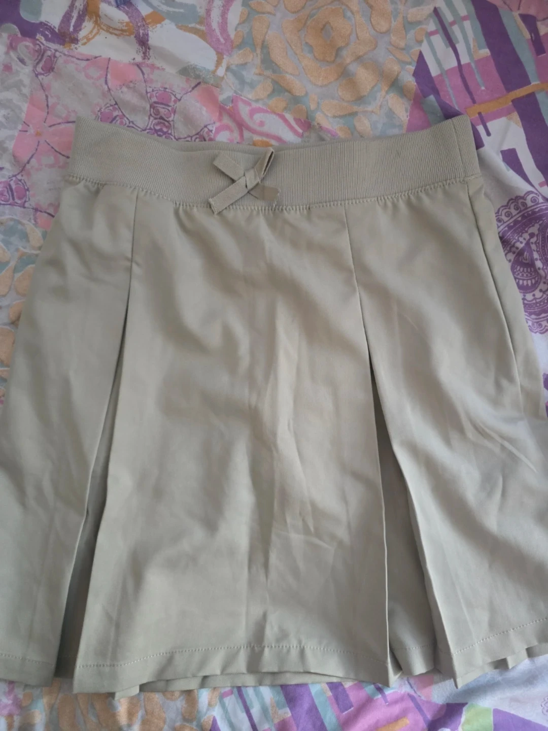 ⚽️ [uniform] Khaki Pleated Skirt Size 14