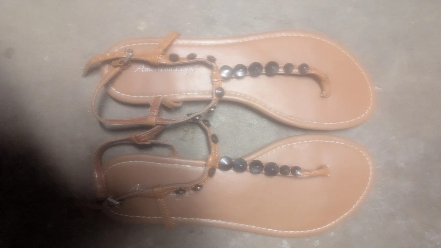 American Eagle Thong Sandals