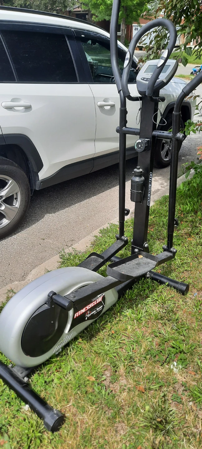 Free Fitnessclub Elliptical Trainer - photo 4