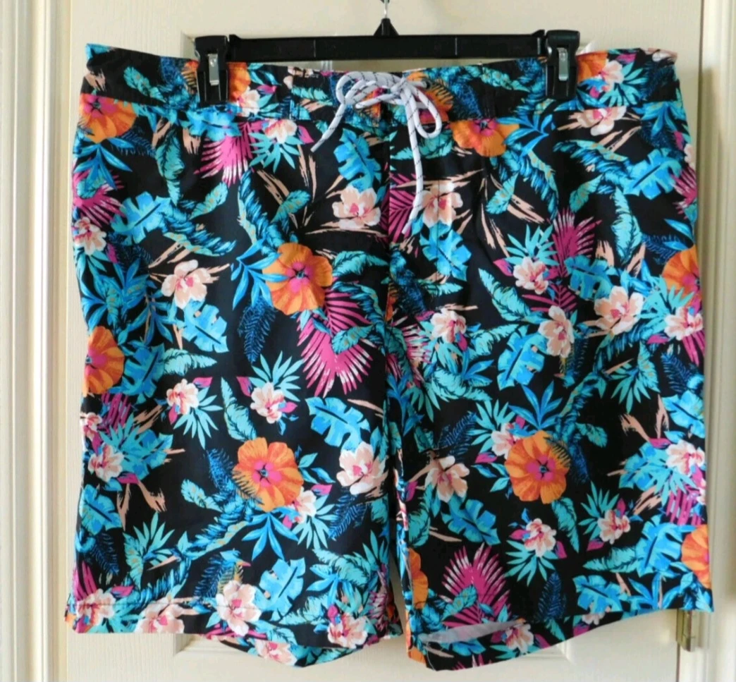 Men's Swim Trunks - Tropical Floral Print