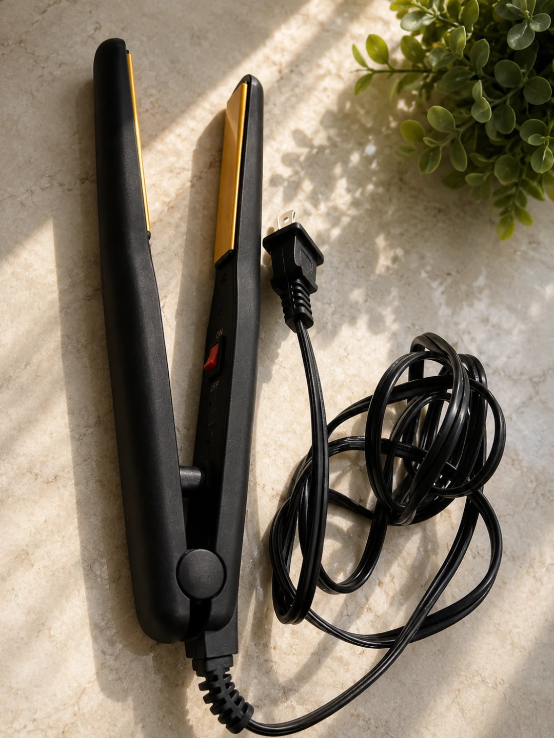 Black Hair Straightener with Gold Plates