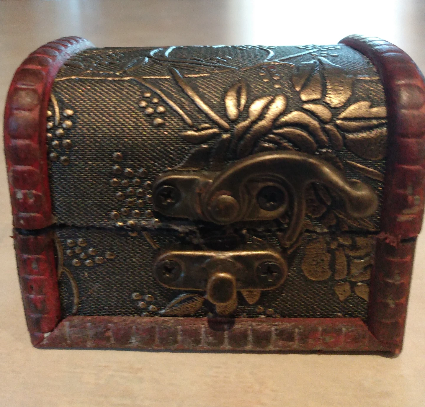 Decorative Mini Treasure Chest - photo 3