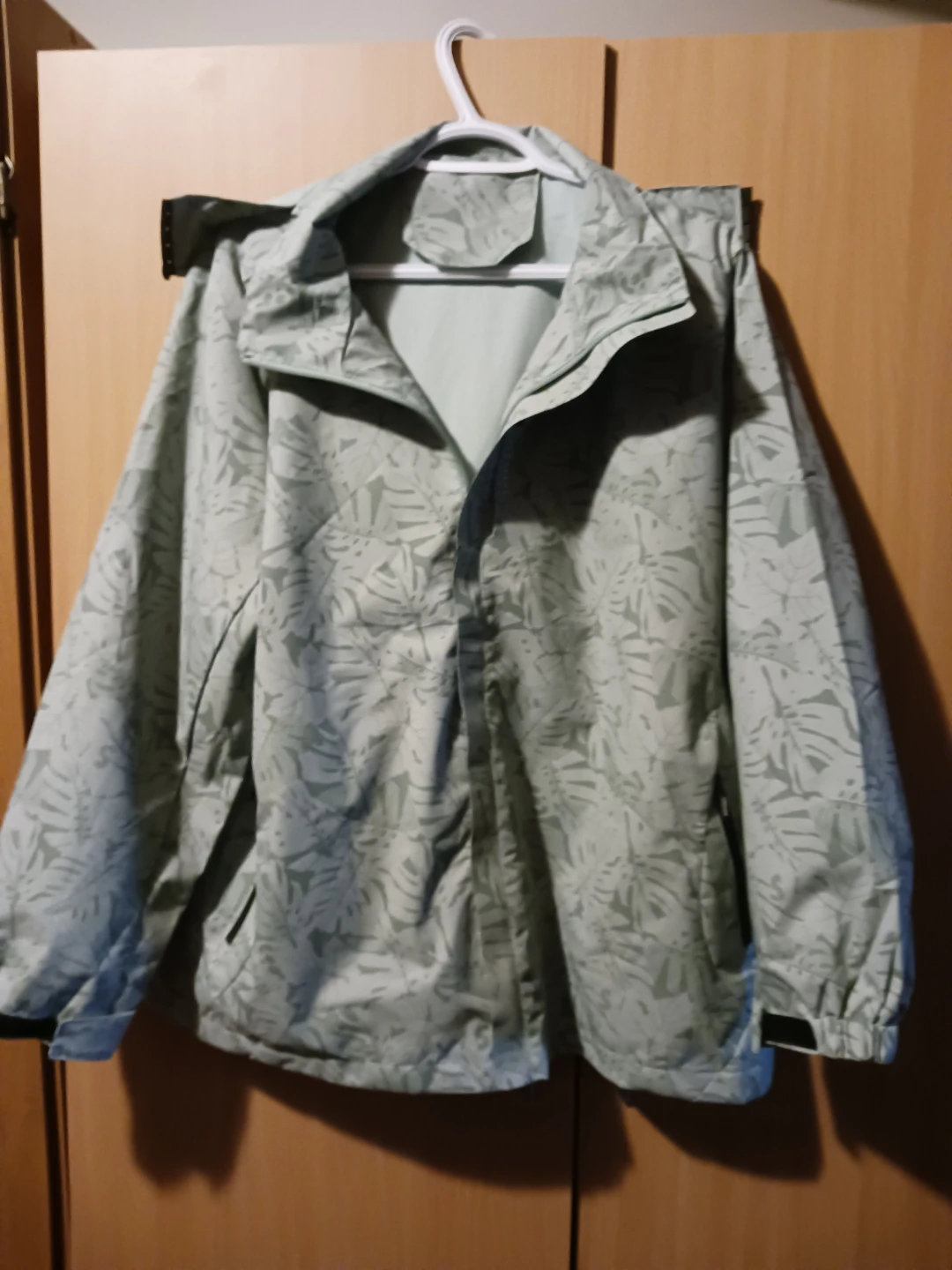 Lightweight Printed Jacket