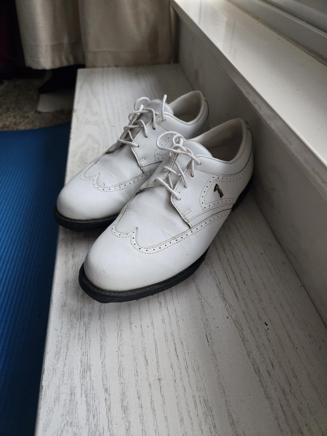 Lady Fairway Golf Shoes - White size 8