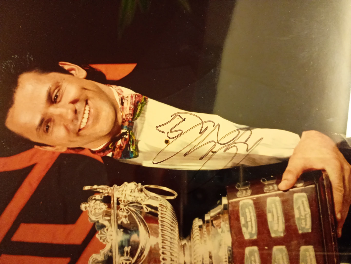 Framed Autographed Photo - Doug Gilmour⚽ - photo 3