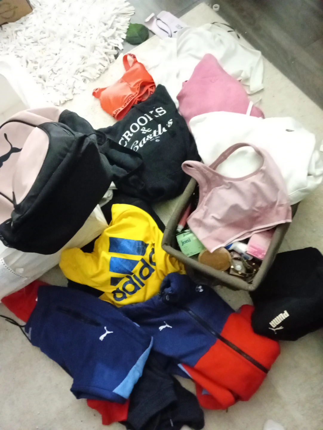 Assorted Women's Activewear and Apparel 90+items - photo 4
