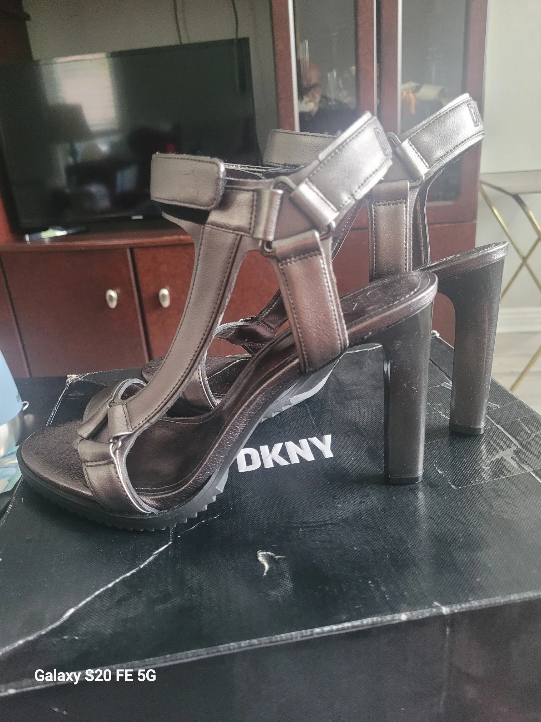 DKNY Metallic Heeled Sandals - photo 2