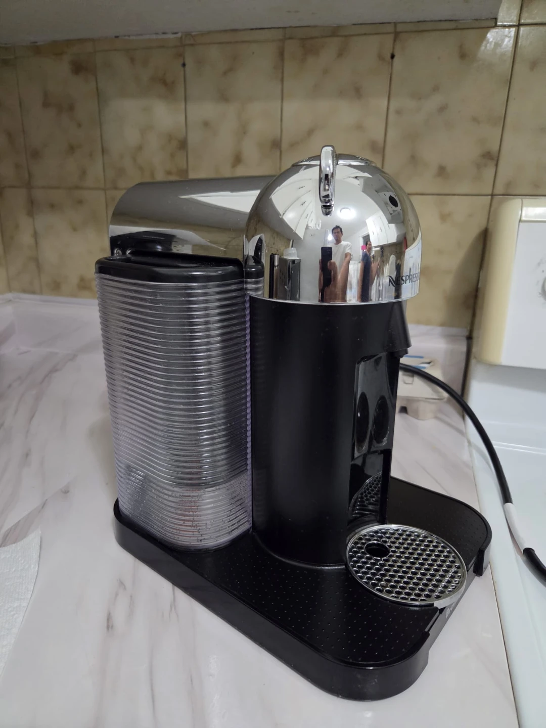 Nespresso VertuoPlus Coffee Machine - photo 2