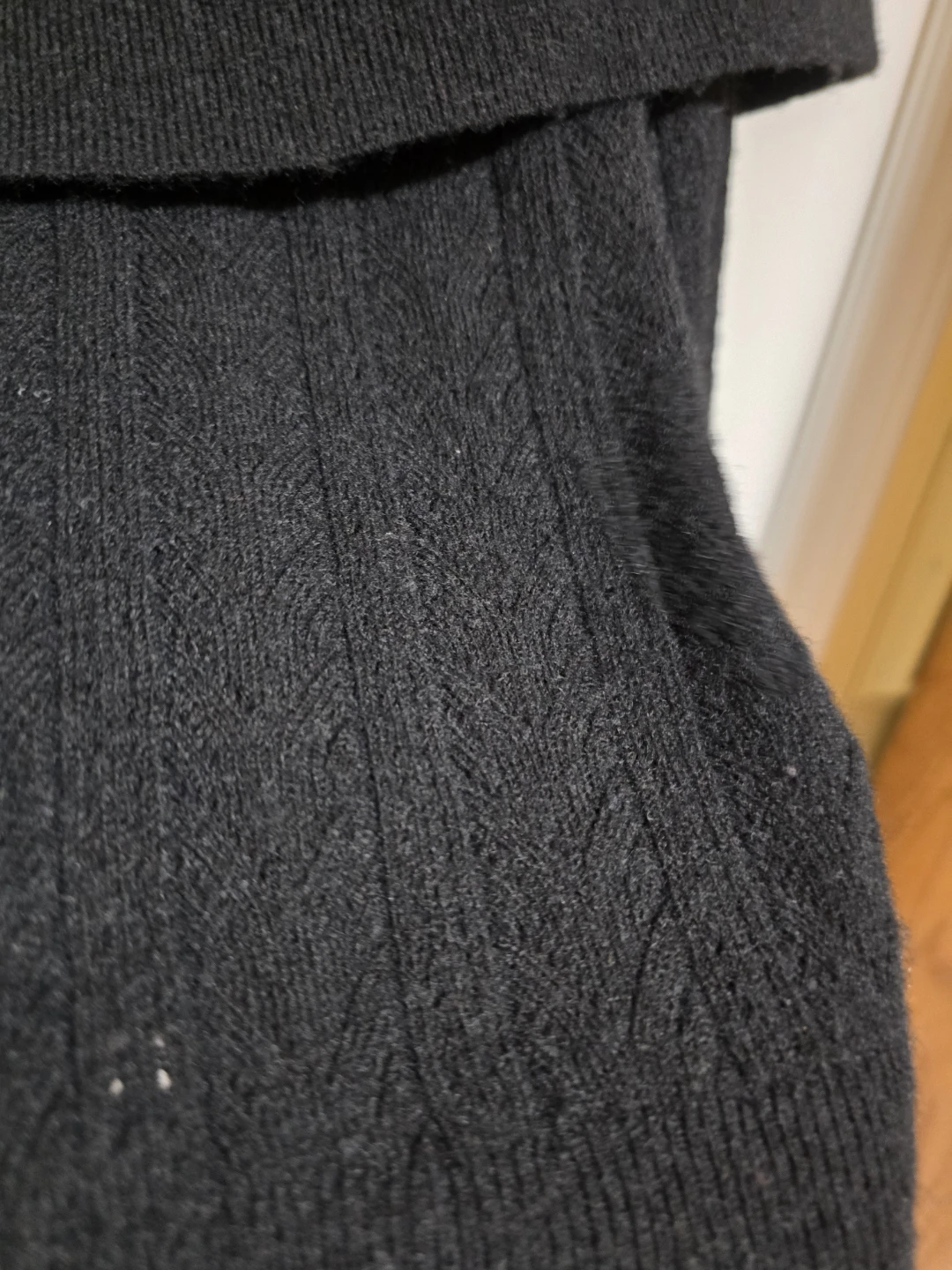 BRAND NEW Black Off-the-Shoulder Sweater - photo 3