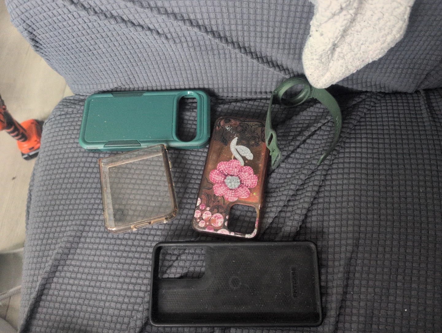 Assorted Phone Cases⚽