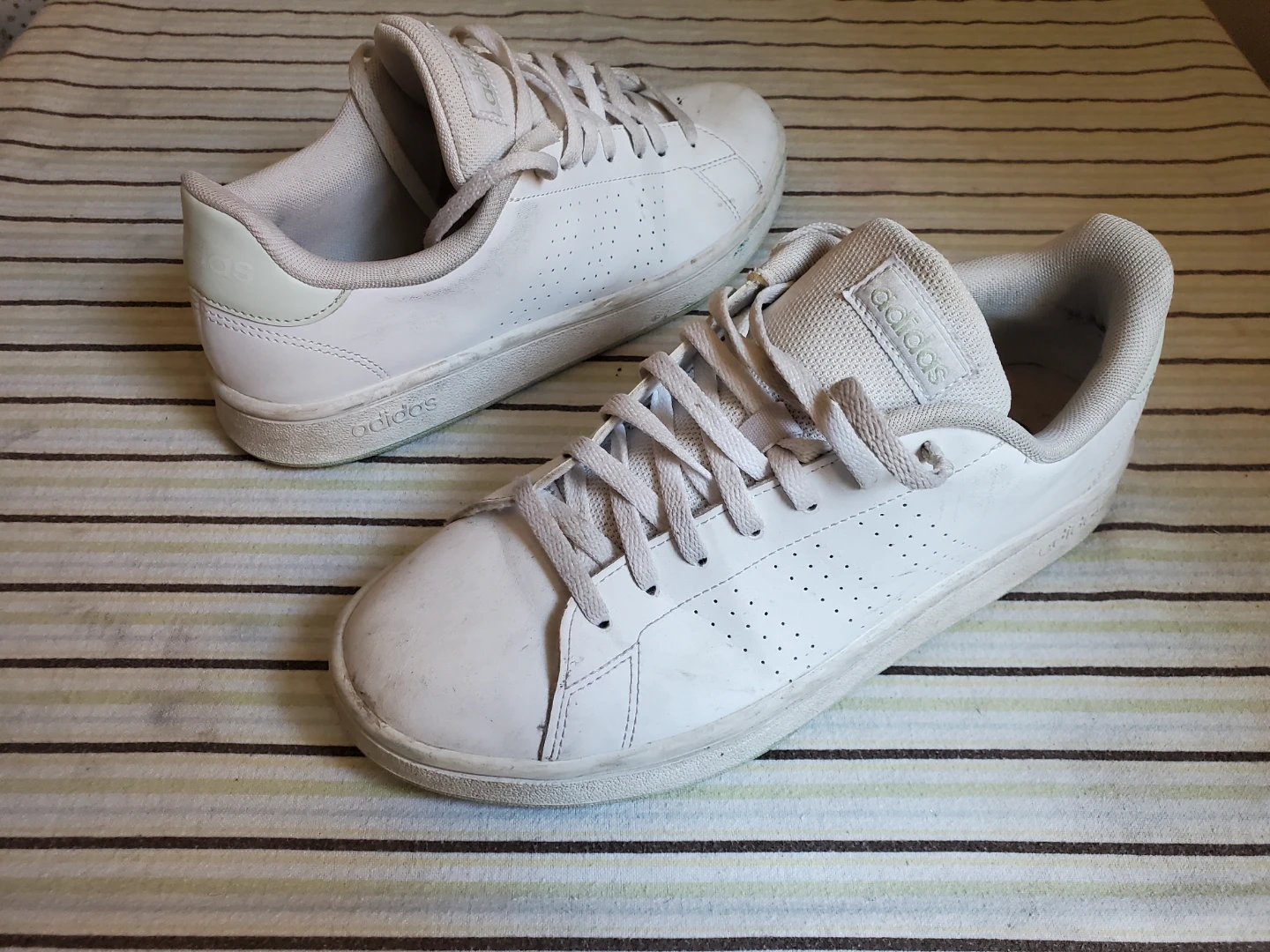 Adidas White Sneakers women size 8.5