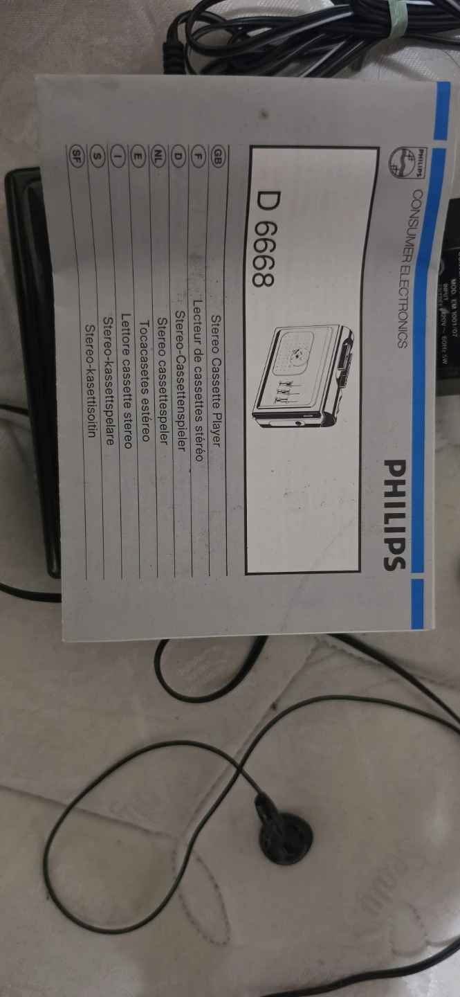 Philips D6668 Stereo Cassette Player - photo 3