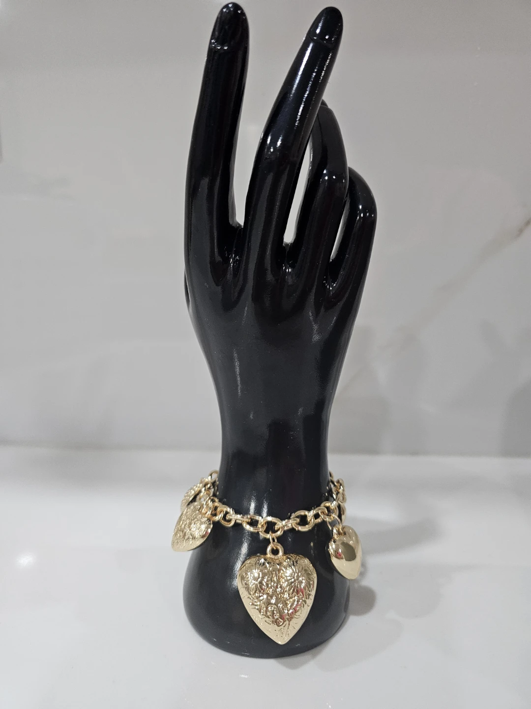 Gold Tone Heart Charm Bracelet - photo 5