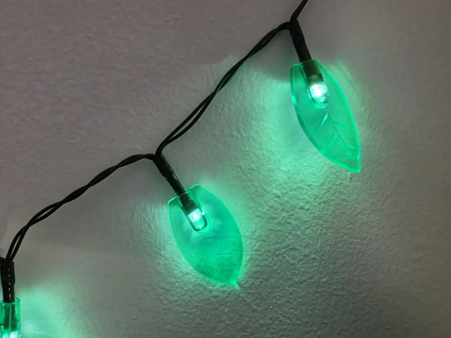 Green leaf string lights - photo 2