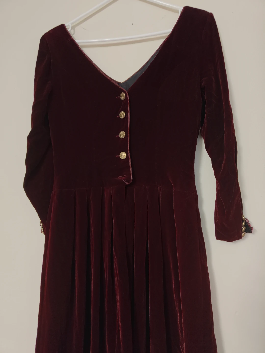 Velvet Dress with Paisley Trim - photo 4