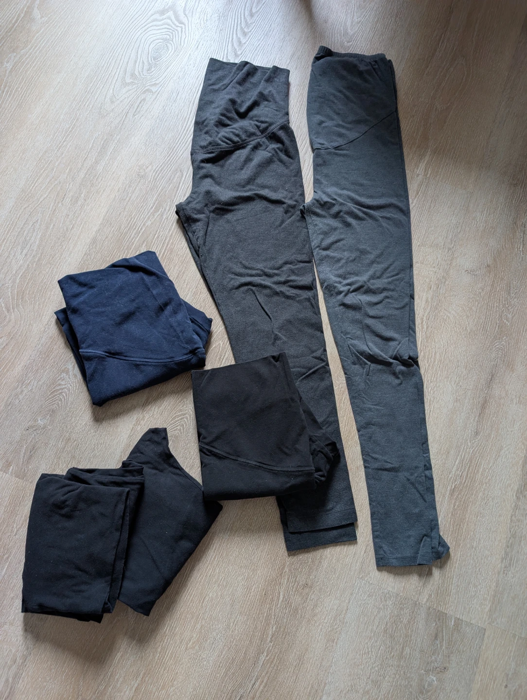 Maternity clothes - photo 5