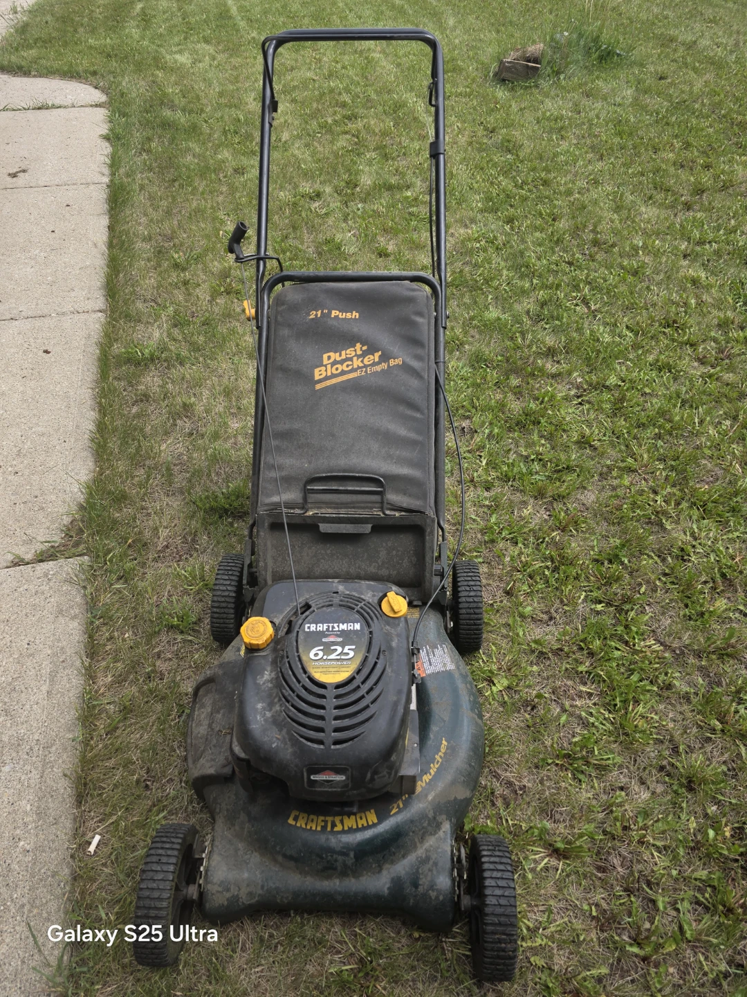 Craftsman 21"  Quiet Series Push Mower with Dust Blocker Bag - photo 2