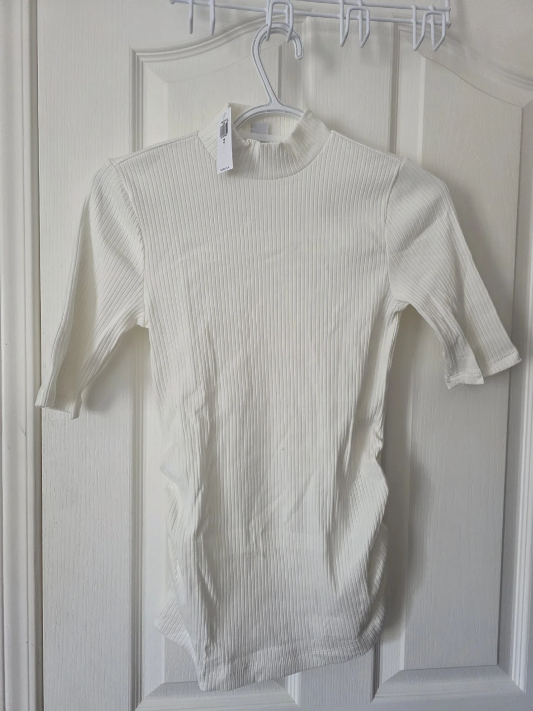 Old Navy Maternity White Ribbed Mock Neck Top