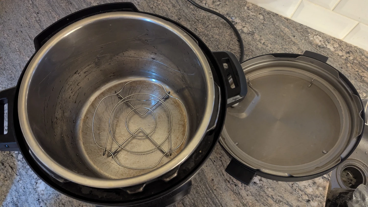 Instant Pot Duo 7-in-1 Pressure Cooker (6-Quart) - photo 2