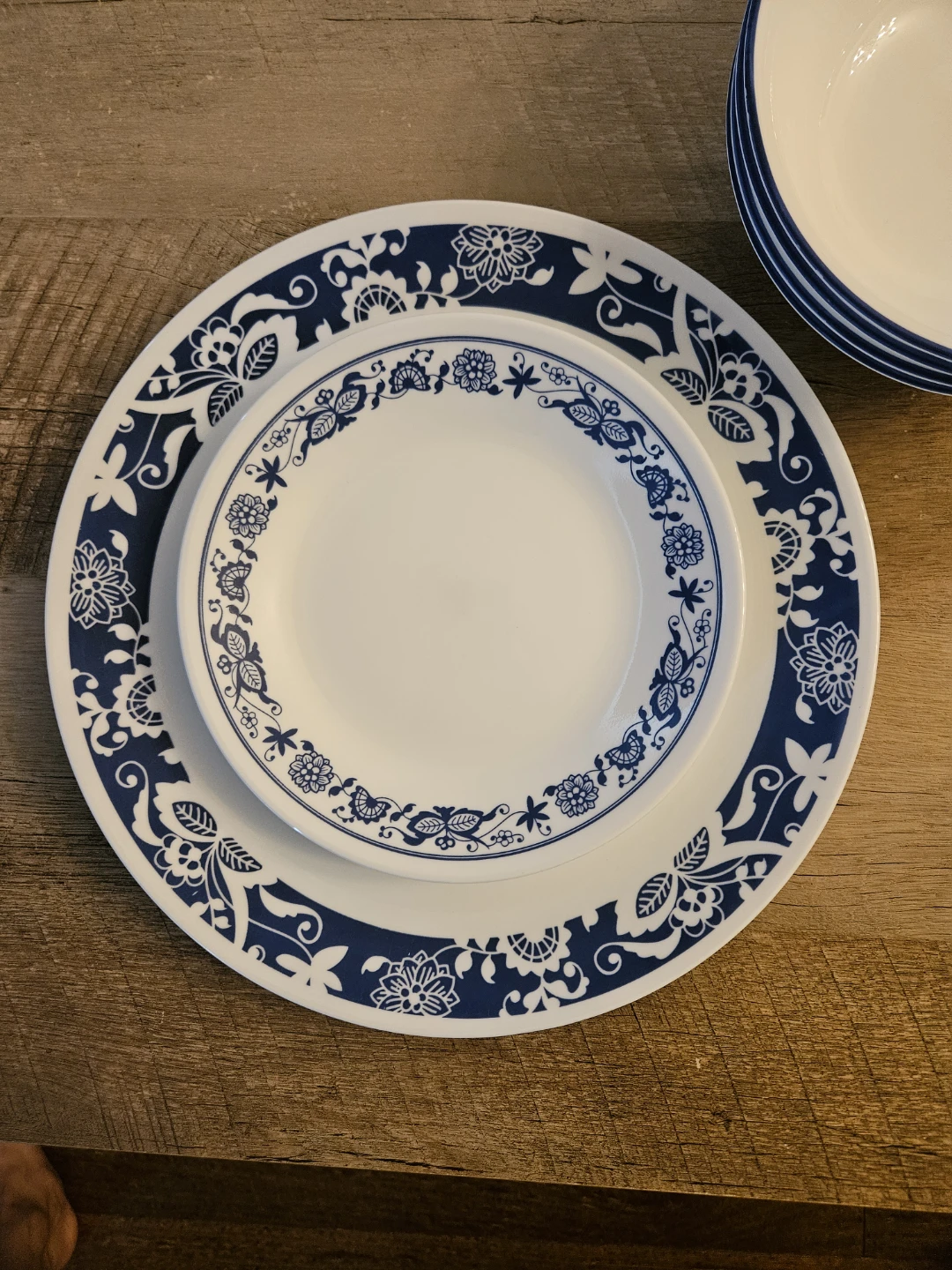 Corelle Dish Set - photo 2