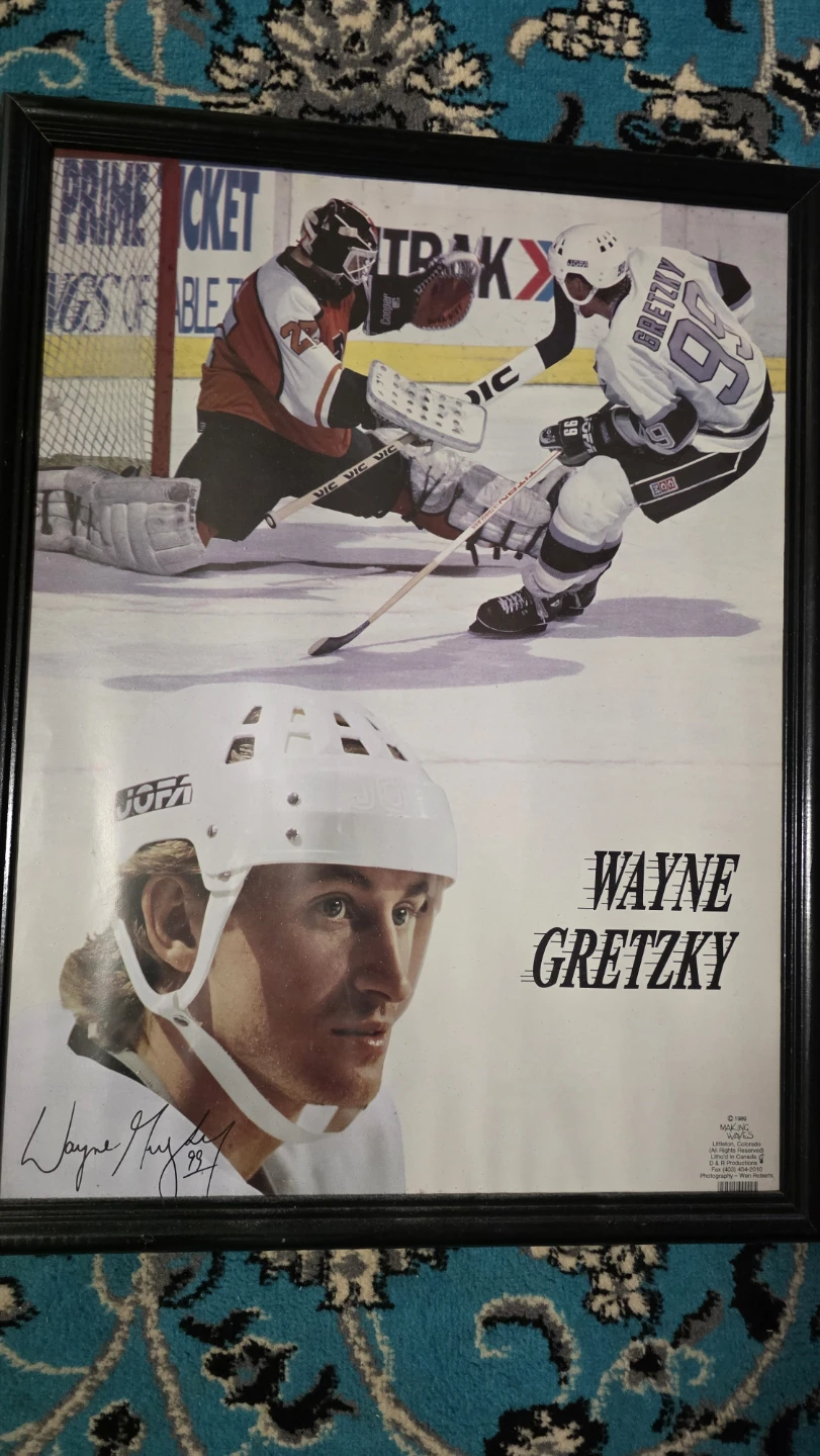 Framed Wayne Gretzky Autographed Photo
