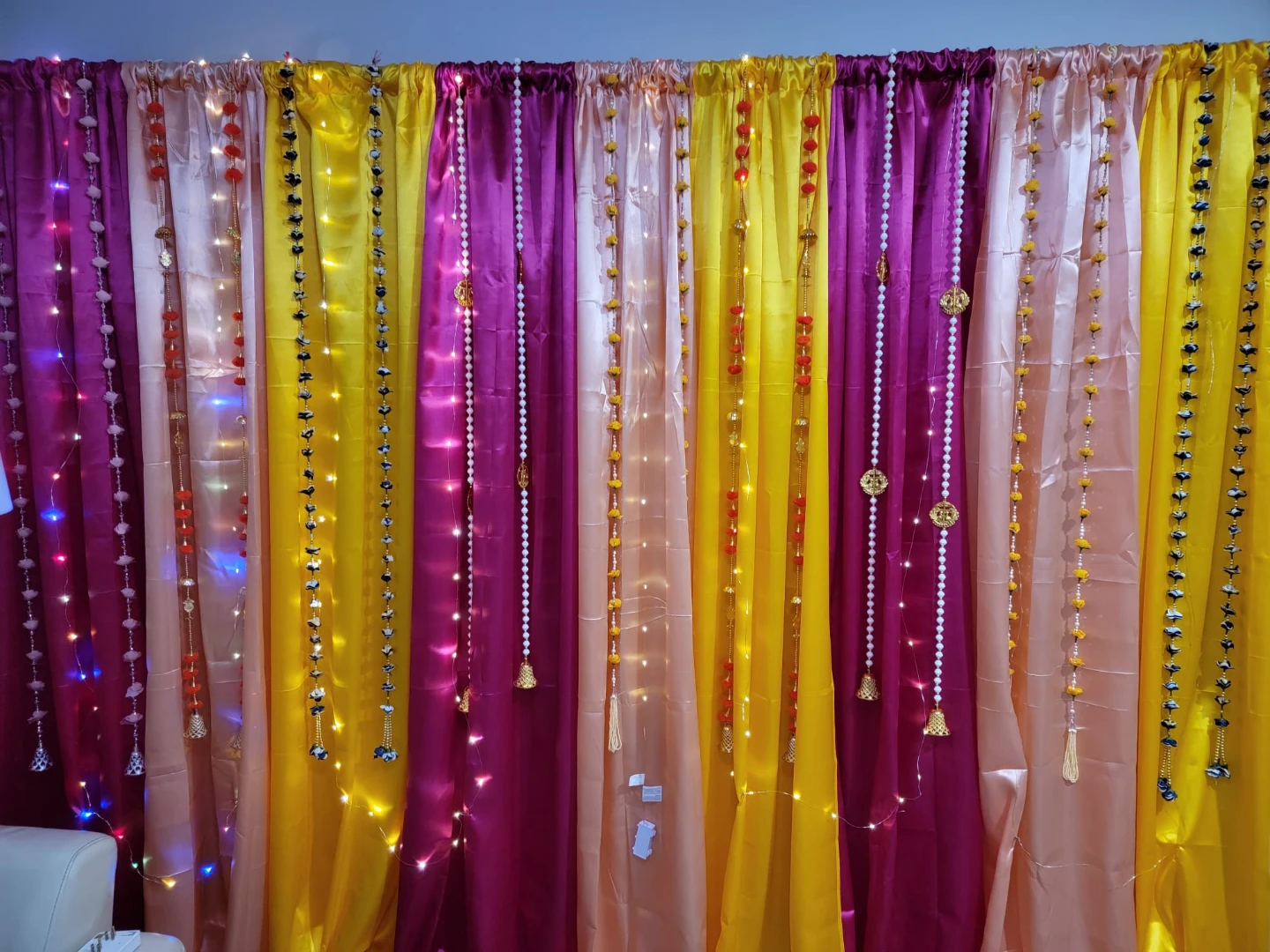 Rental Decorative Drapes and Garlands - photo 3