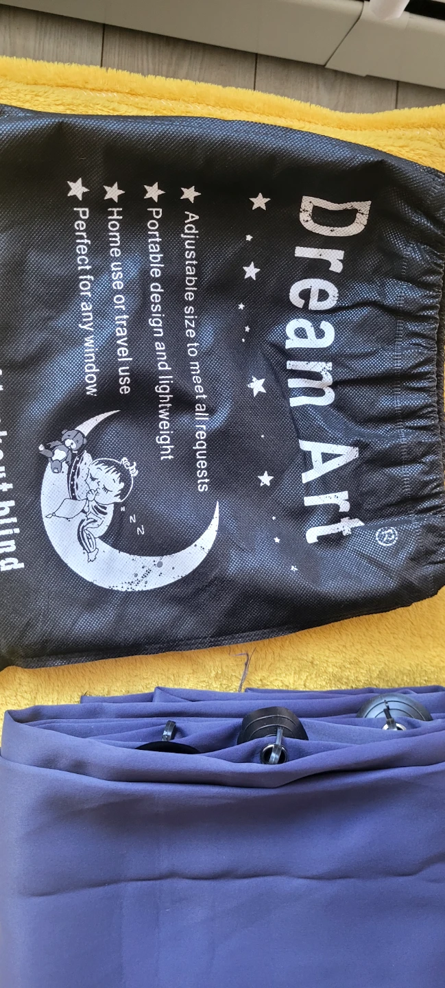 Dream Art Portable Blackout Blind