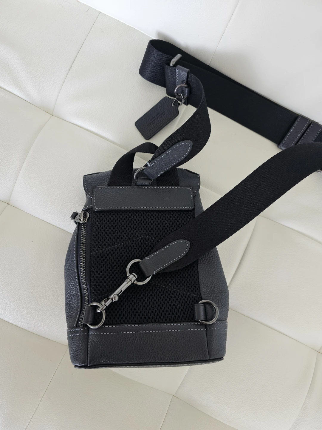 Authentic Coach New York Leather Backpack Purse - photo 4