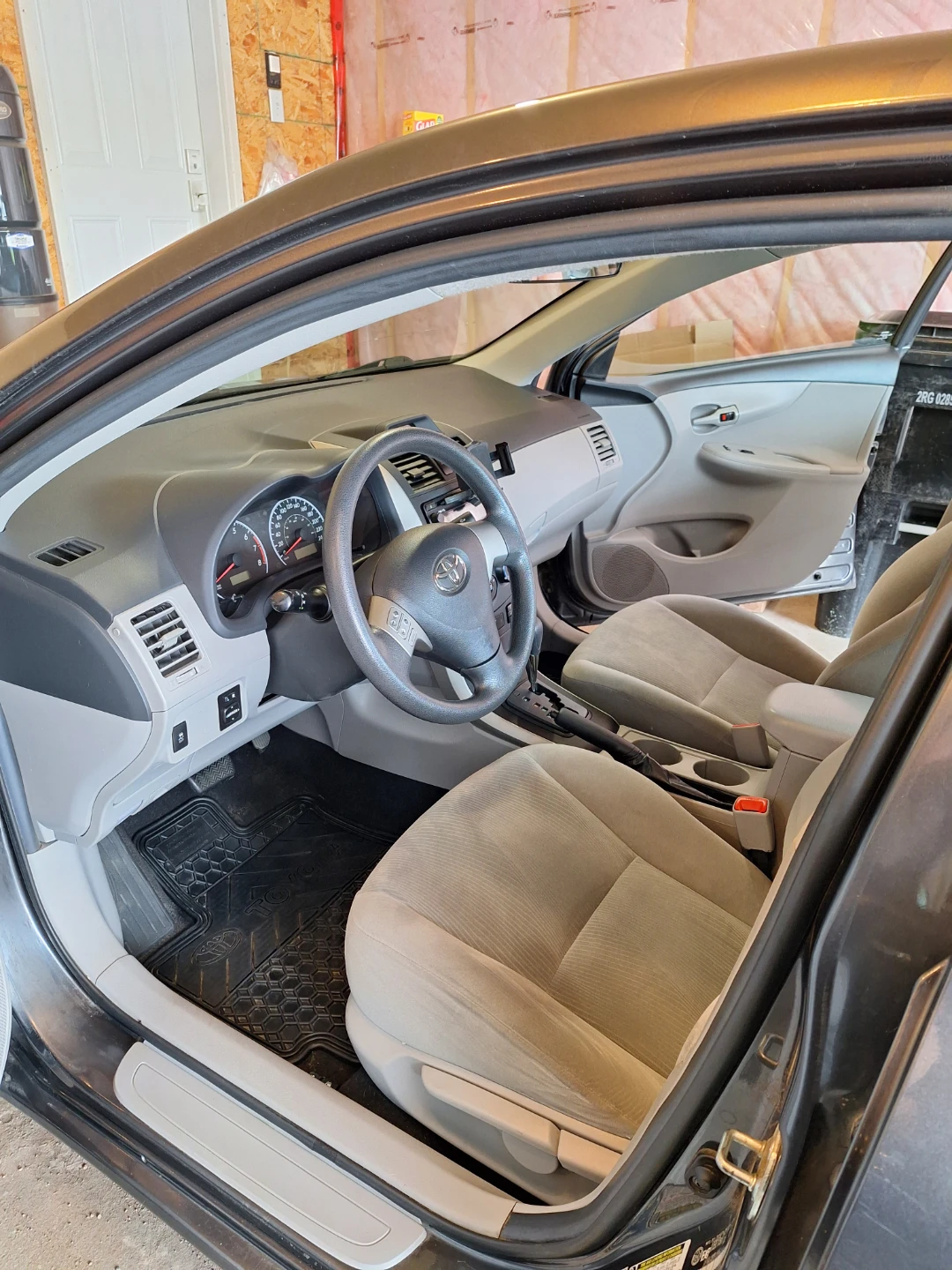 2012 Toyota Corolla CE – 157k km - photo 4
