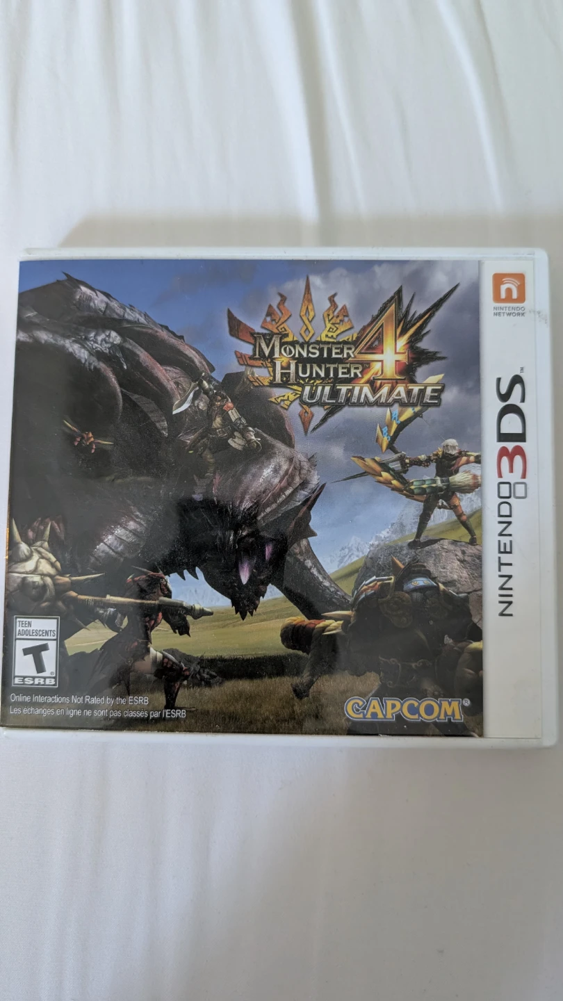 3DS GAME - MONSTER HUNTER 4 ULTIMATE