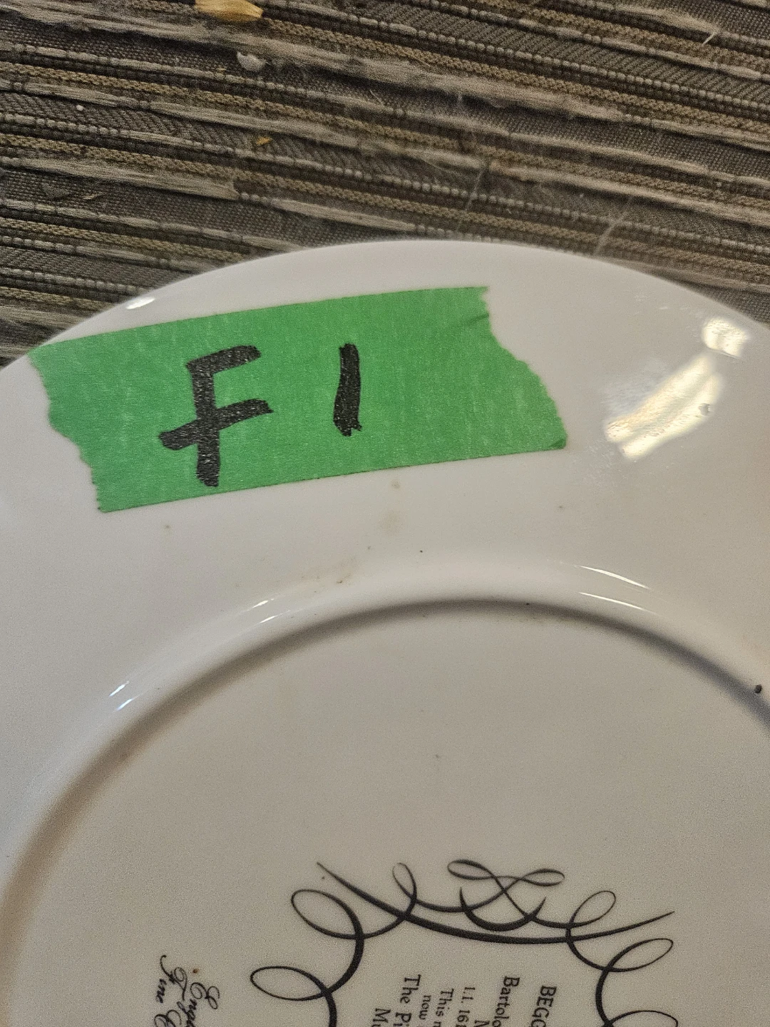 English Fine China decorative plate - photo 5
