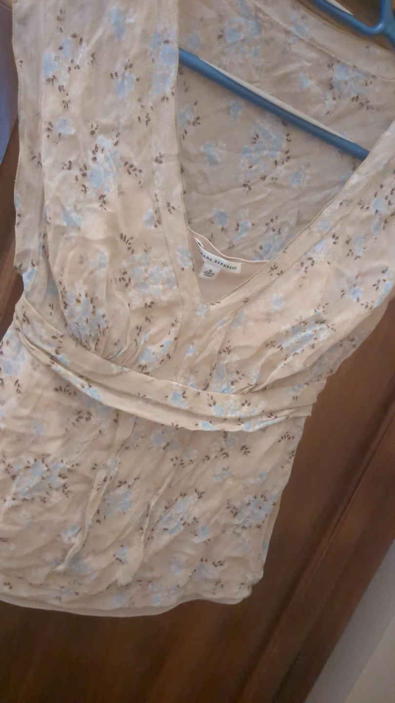 Banana Republic Floral Sheer Blouse Size 4 - photo 5
