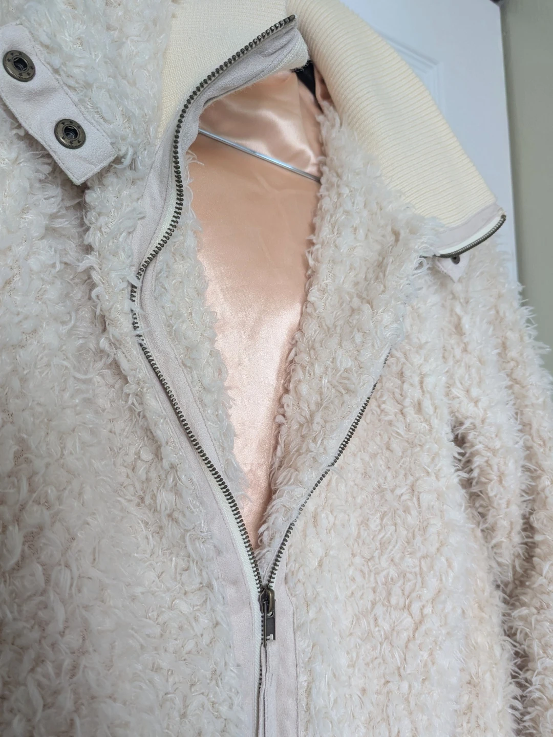 Soft Cream Teddy Bear Furry Coat - photo 3