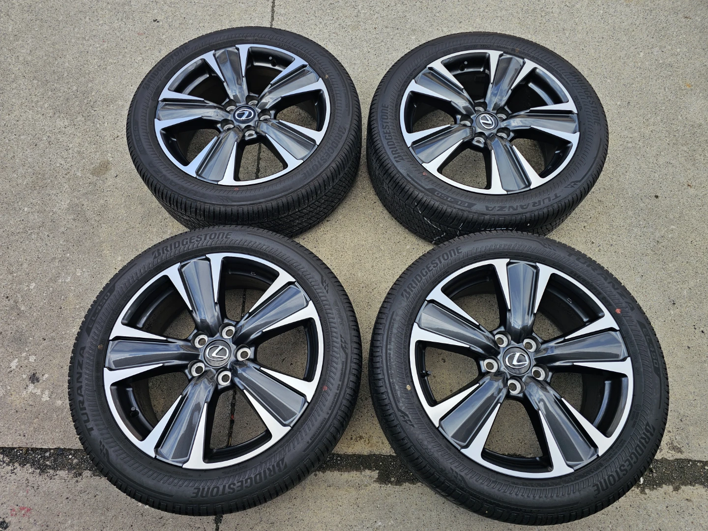LEXUS UX O.E.M RIMS AND ALL SEASON TIRES 225/50 R18