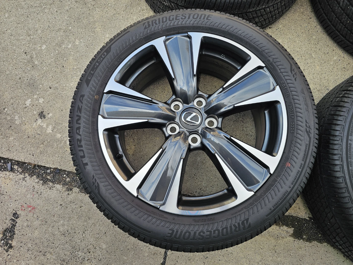 LEXUS UX O.E.M RIMS AND ALL SEASON TIRES 225/50 R18 - photo 2