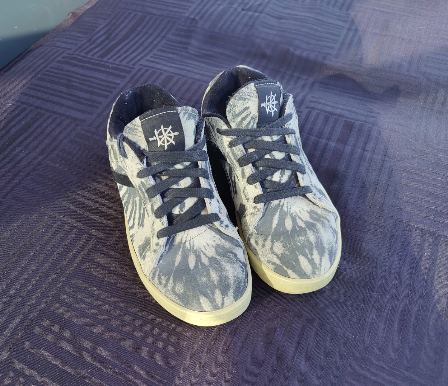 Women's Supra Bullet Grey & Black Tie-Dye Skate Sneakers Shoes 6 - photo 2