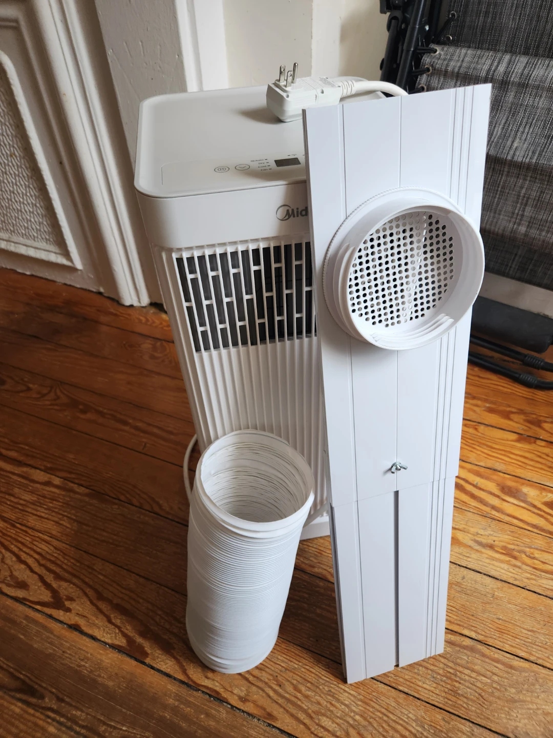 Midea 10,000 BTU Portable Air Conditioner with Smart control - photo 2