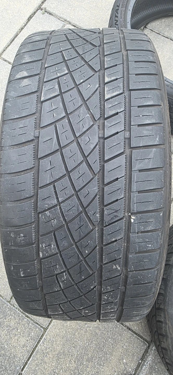 235/35 ZR19 Continental ExtremeContact DWS06 Tires - Set of 4 - photo 4